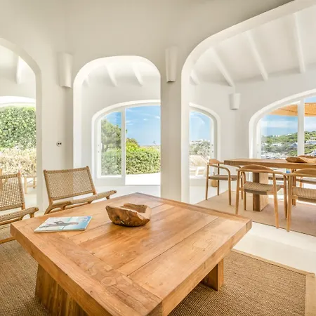 Casa Sweet Waters Villa *